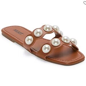 Mixit slip on sandal size 6